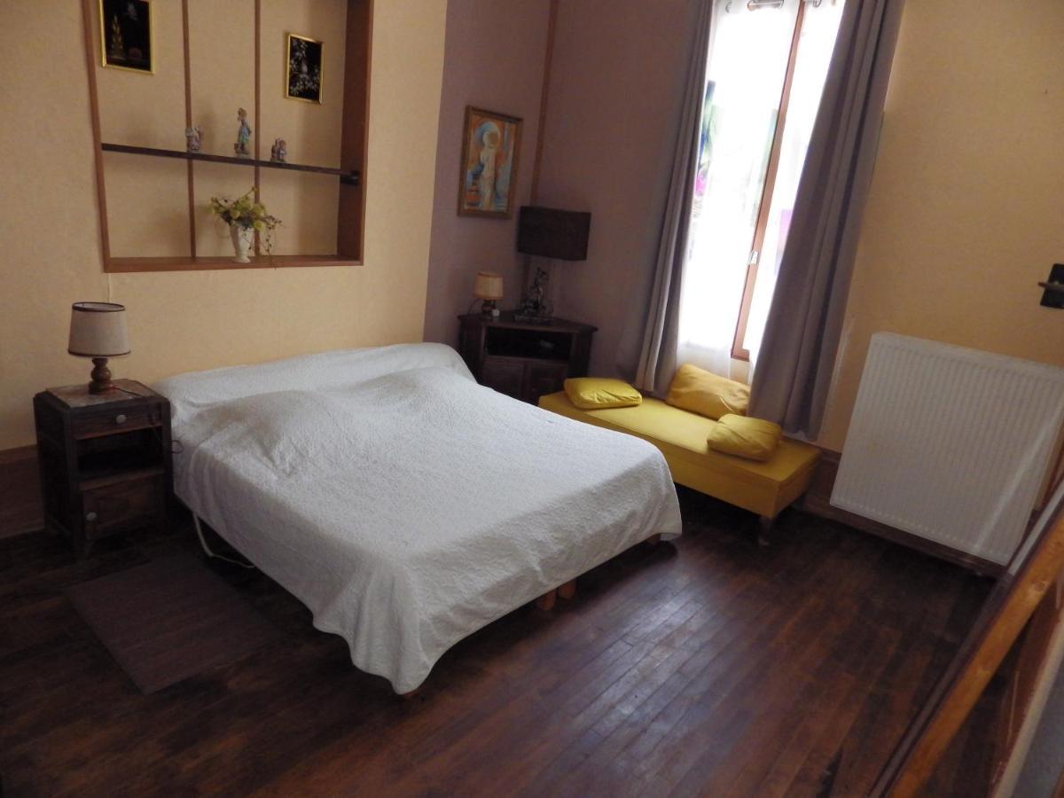 Vaudelnay Domaine Des Roses B&B 외부 사진